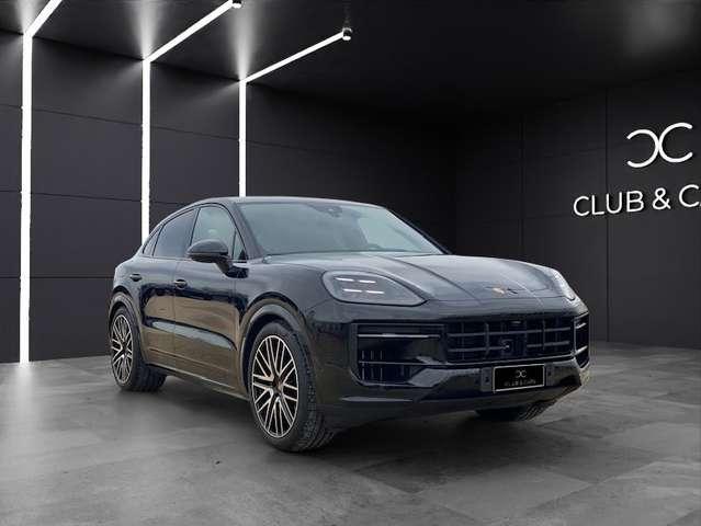 Porsche Cayenne Coupe 3.0 e-hybrid Black Edition C 22/SCARICHI