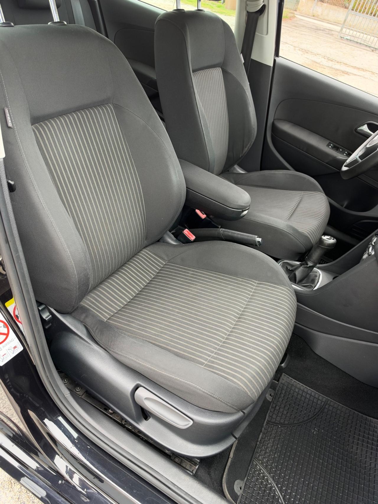 Volkswagen Polo 1.2 Benzina Neopatentati Unipropr