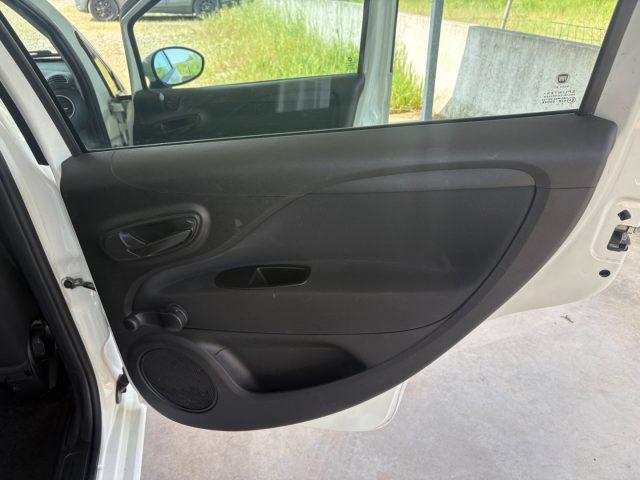 FIAT Punto 1.2 8V 5 porte EURO 6 OK NEOPATENTATI