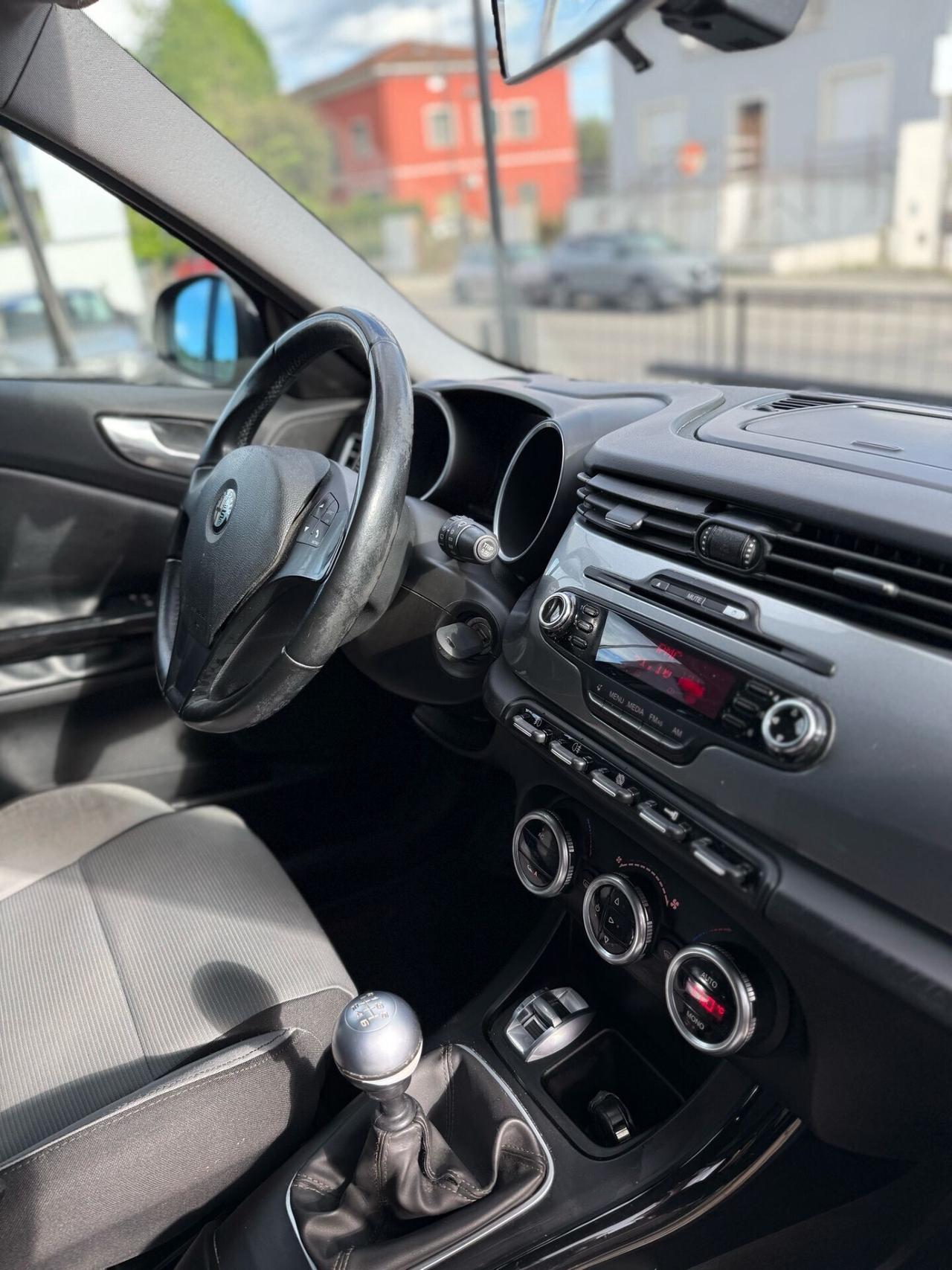 Alfa Romeo Giulietta 1.6 JTDm-2 105 CV Progression