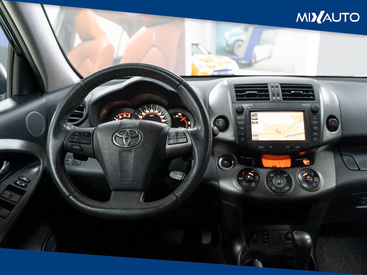 Toyota RAV 4 2.2 Crossover D-4D Exclusive 150CV Auto