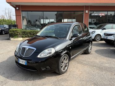 Lancia Ypsilon 1.2 Argento