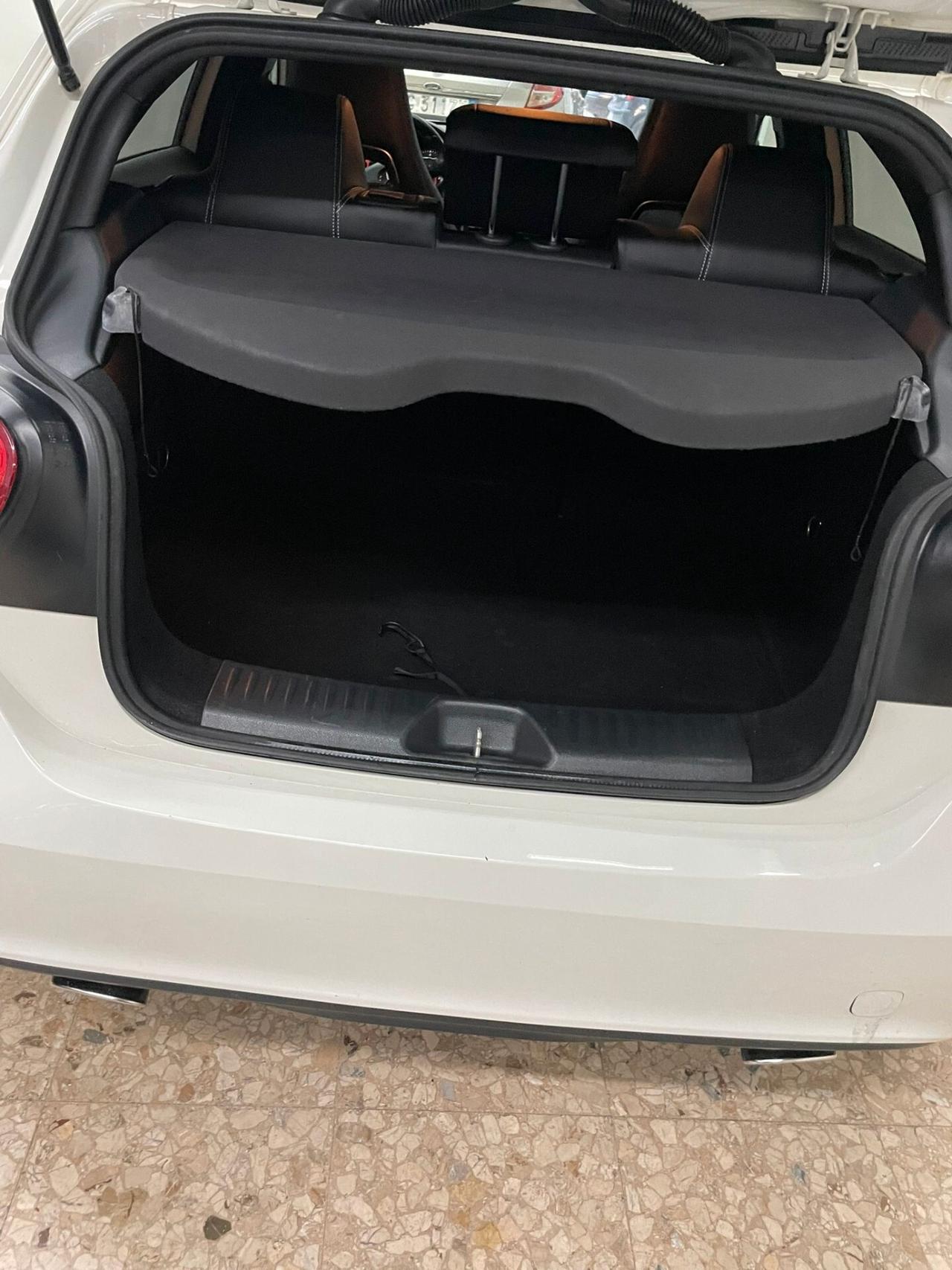 MERCEDES Classe A180 d Sport NEOPATENTATI Garanzia 12 MESI