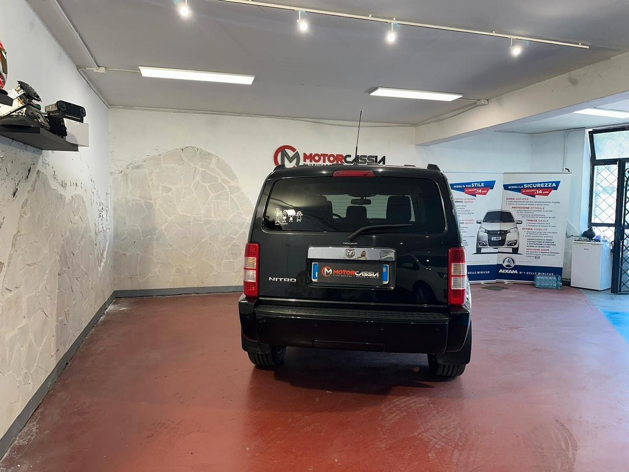 Dodge Nitro 2.8 CRD DPF SXT 4WD Street Edition