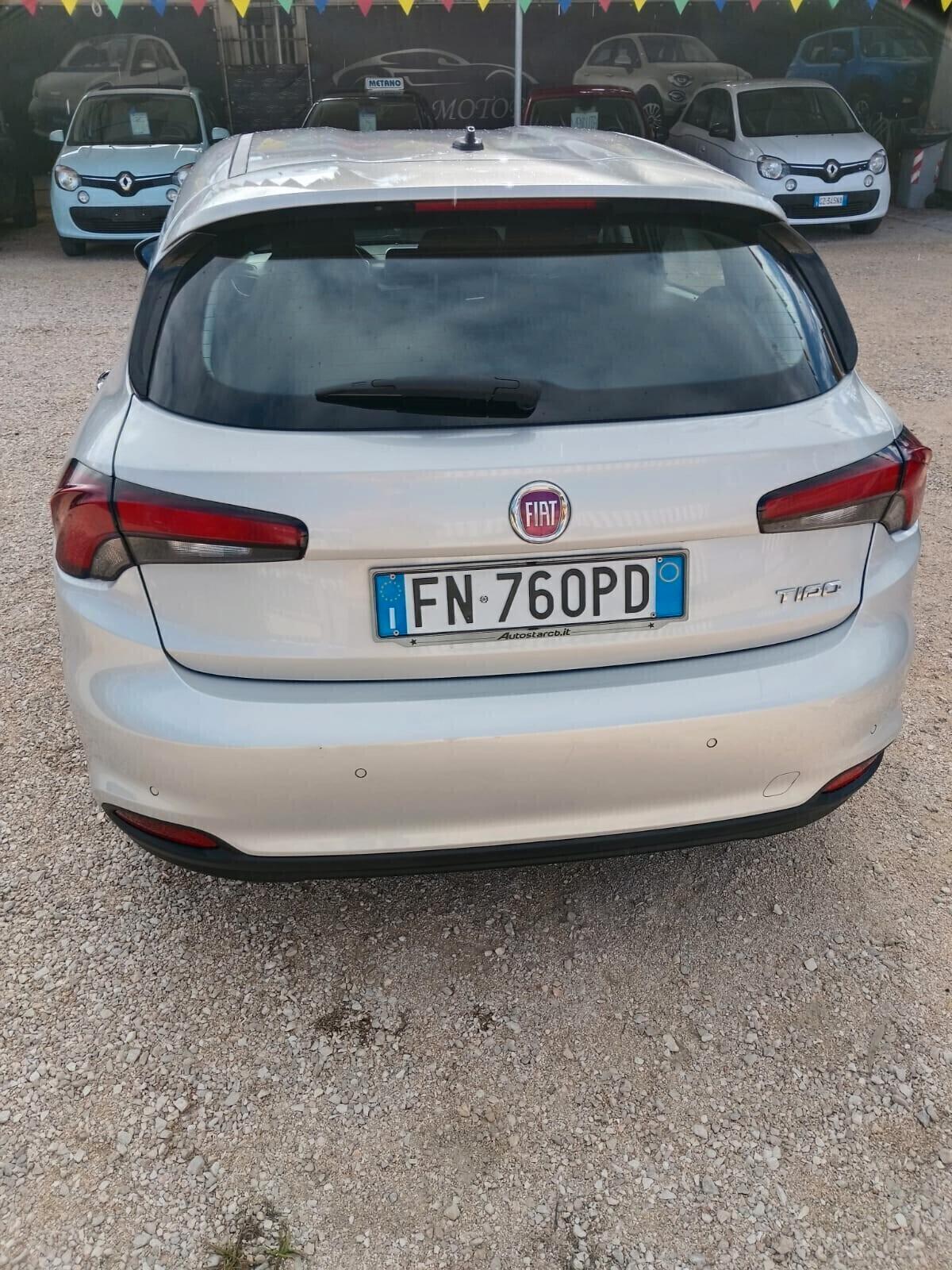 Fiat Tipo 1.6 Mjt S&S 5 porte Easy