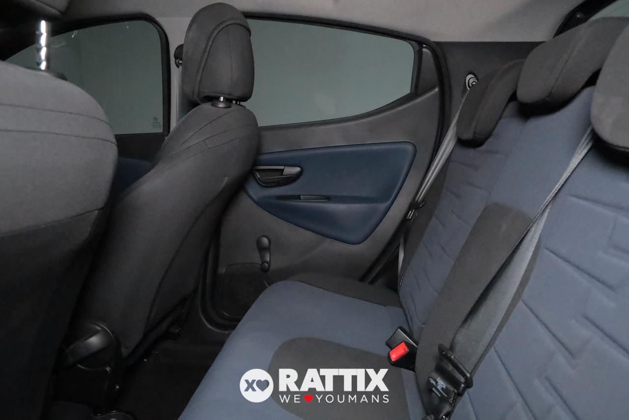Lancia Ypsilon 1.0 Firefly Hybrid 70CV Platino