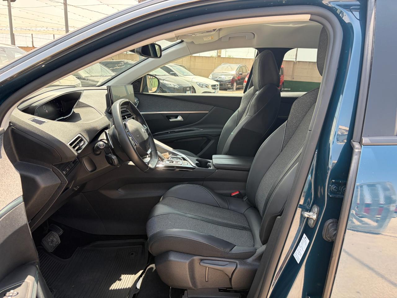 Peugeot 3008 1.5 BlueHDi 130cv EAT8 Allure Pack