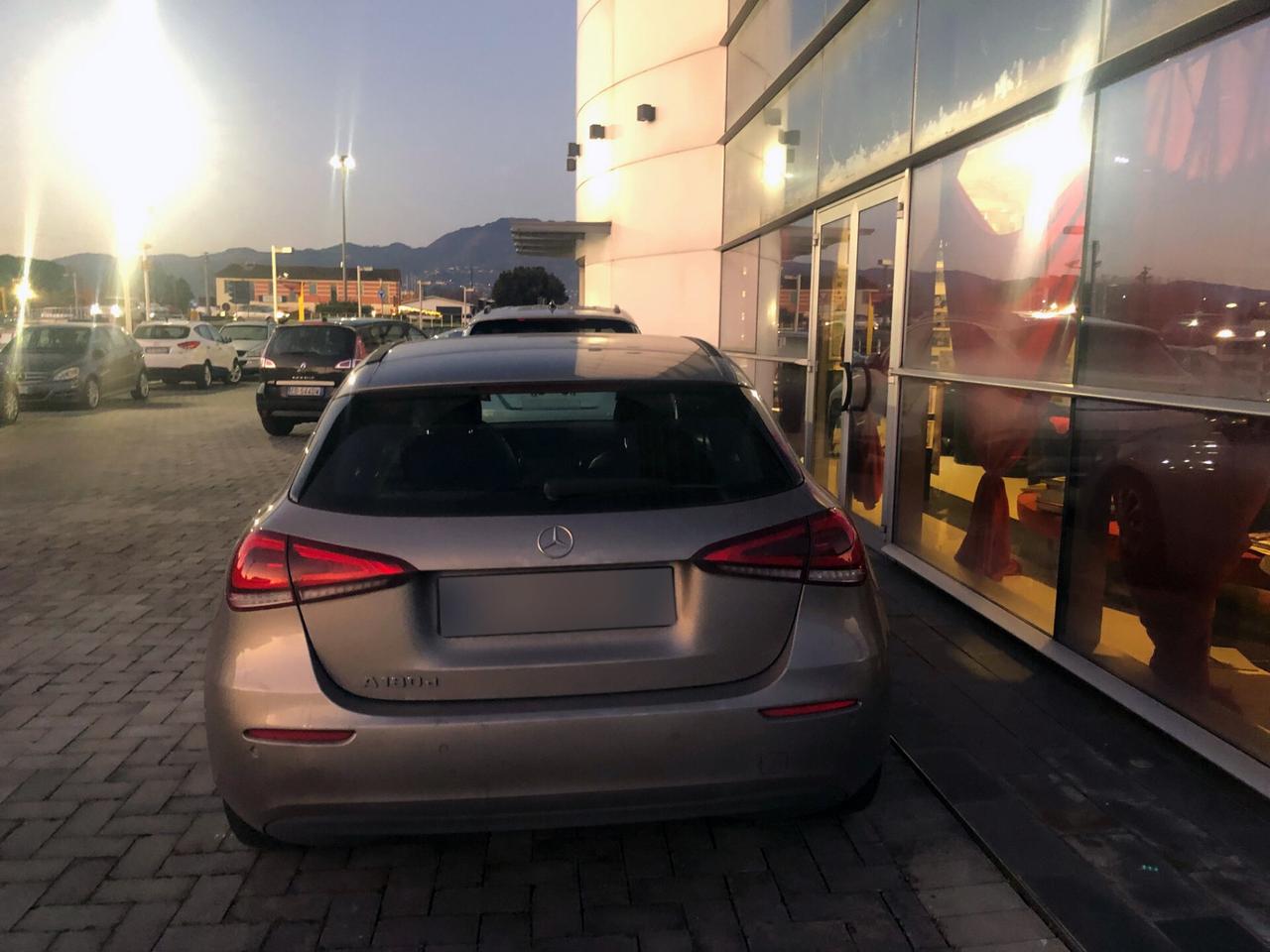 Mercedes-benz A 180 A 180 d Automatic Sport