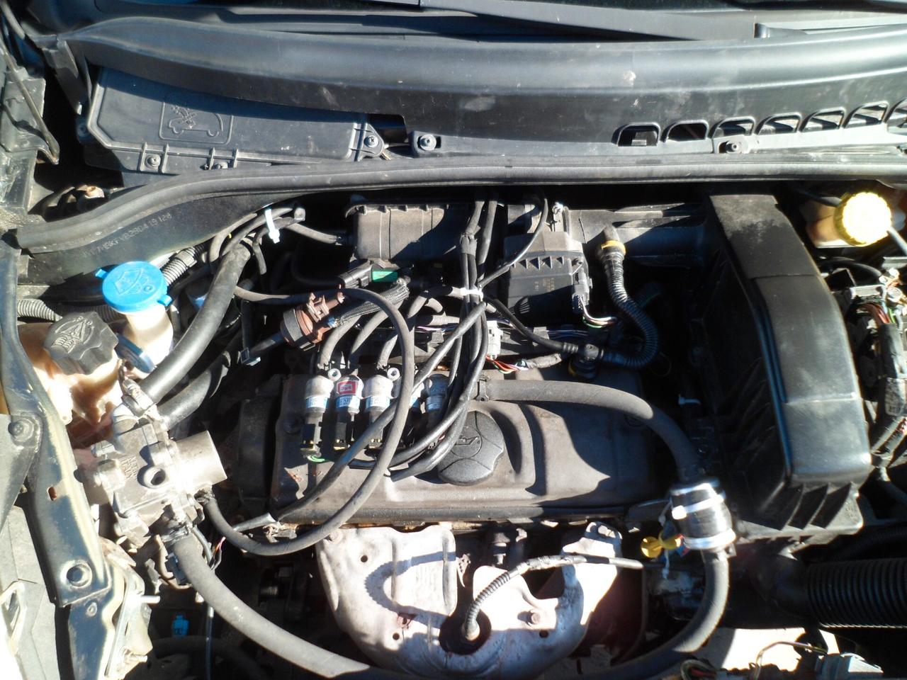 CITROEN C3 1.4 gpl pluriel cabrio neopatentati 04