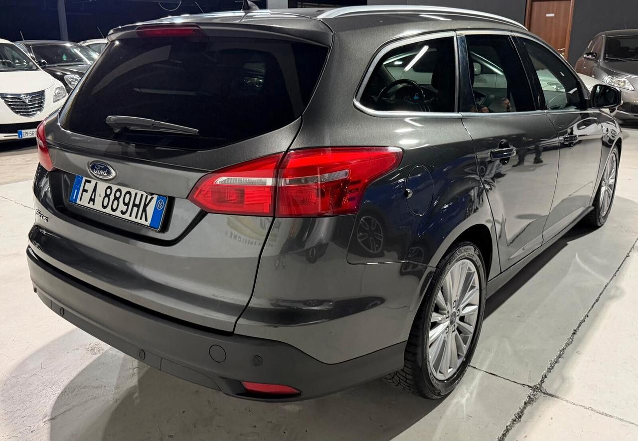 Ford Focus IVA ESPOSTA Titanium Diesel Euro6 Neopatentati