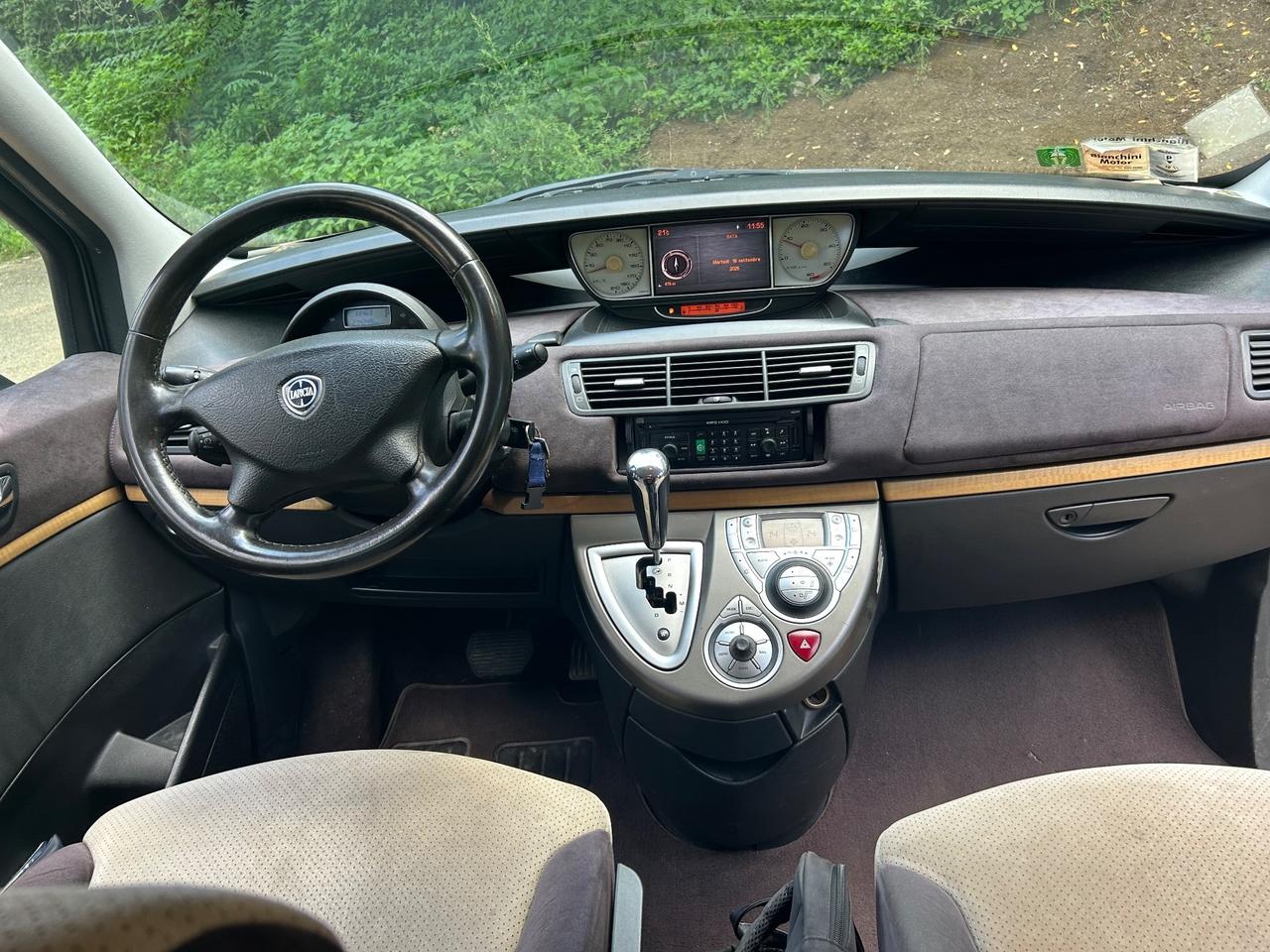 Lancia Phedra 2.2 MJT CA Oro Plus