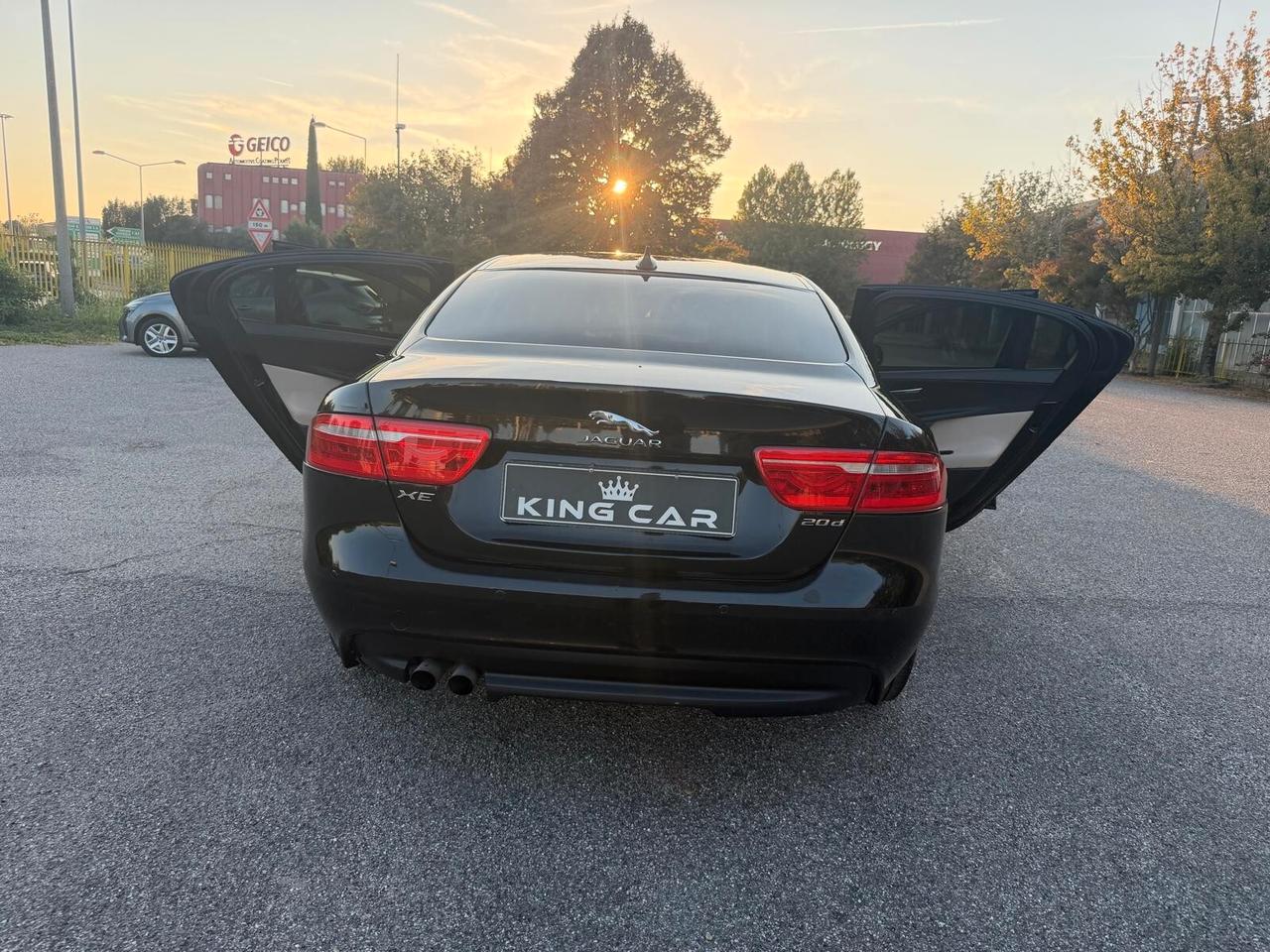 Jaguar XE 2.0 D Turbo 180CV aut. Portfolio