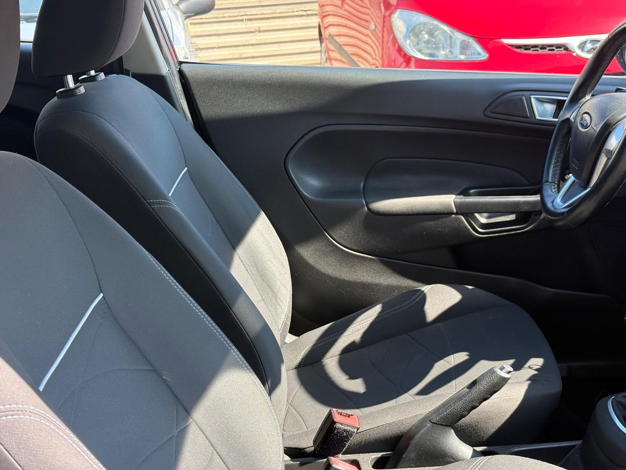 Ford Fiesta 1.2 60CV 5 porte Titanium