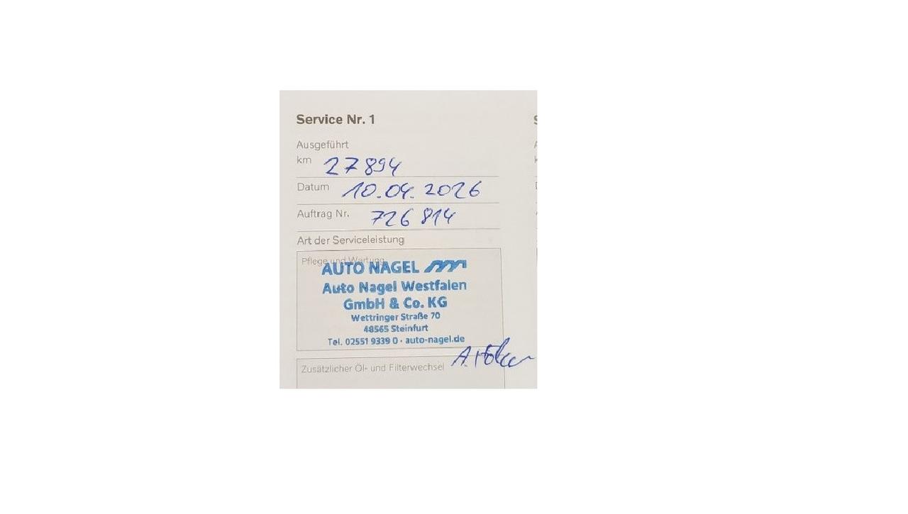 VOLVO Xc40 B3 Mild Hybrid Automatico Ultra Dark