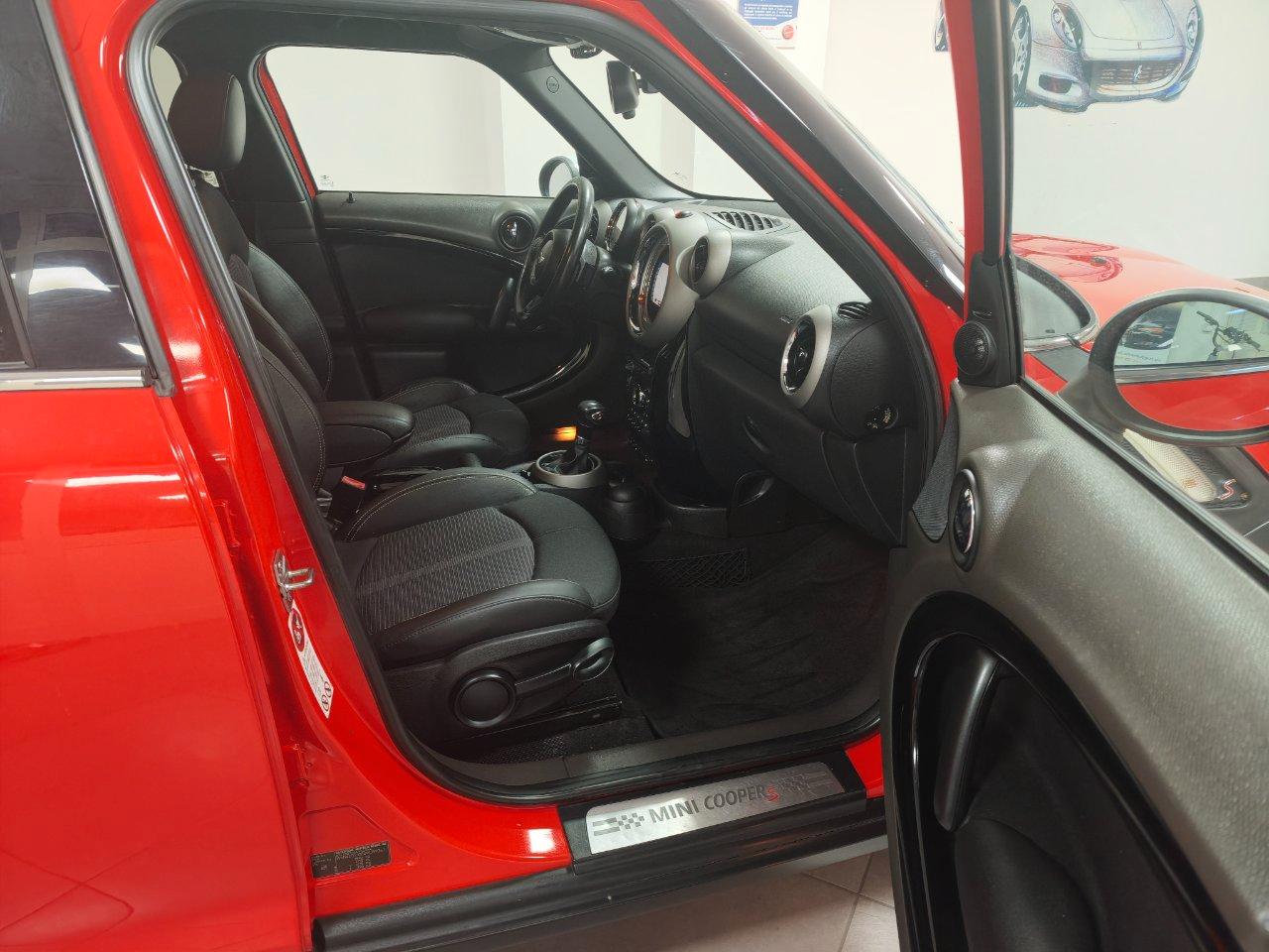 Mini Countryman Cooper SD 2.0 ALL4 leggi