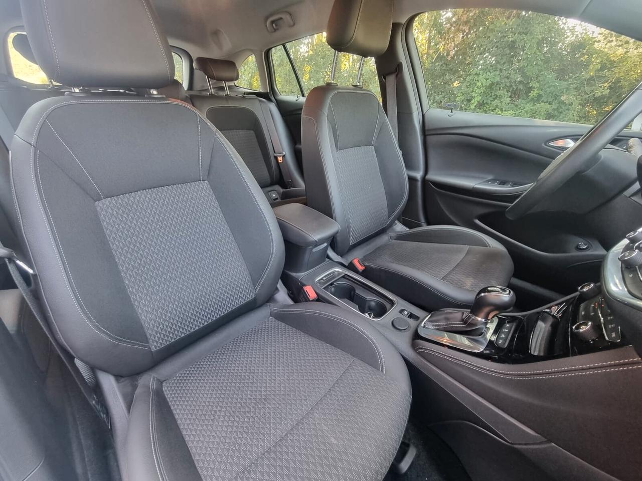 Opel Astra 1.6 CDTi 136CV aut. Sports Tourer Business