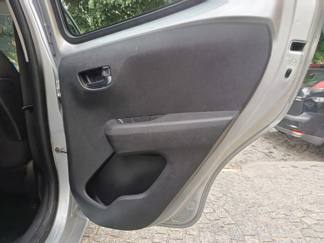 Peugeot 108 Access 1.0 VTI 68 #10861
