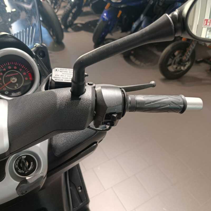 Yamaha X-Max 250 - 2011