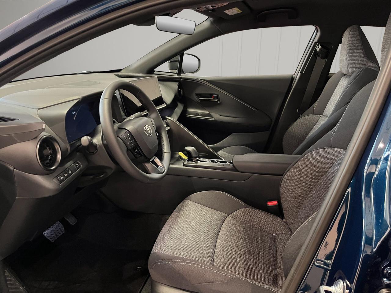 Toyota C-HR 2.0 phev Trend fwd e-cvt