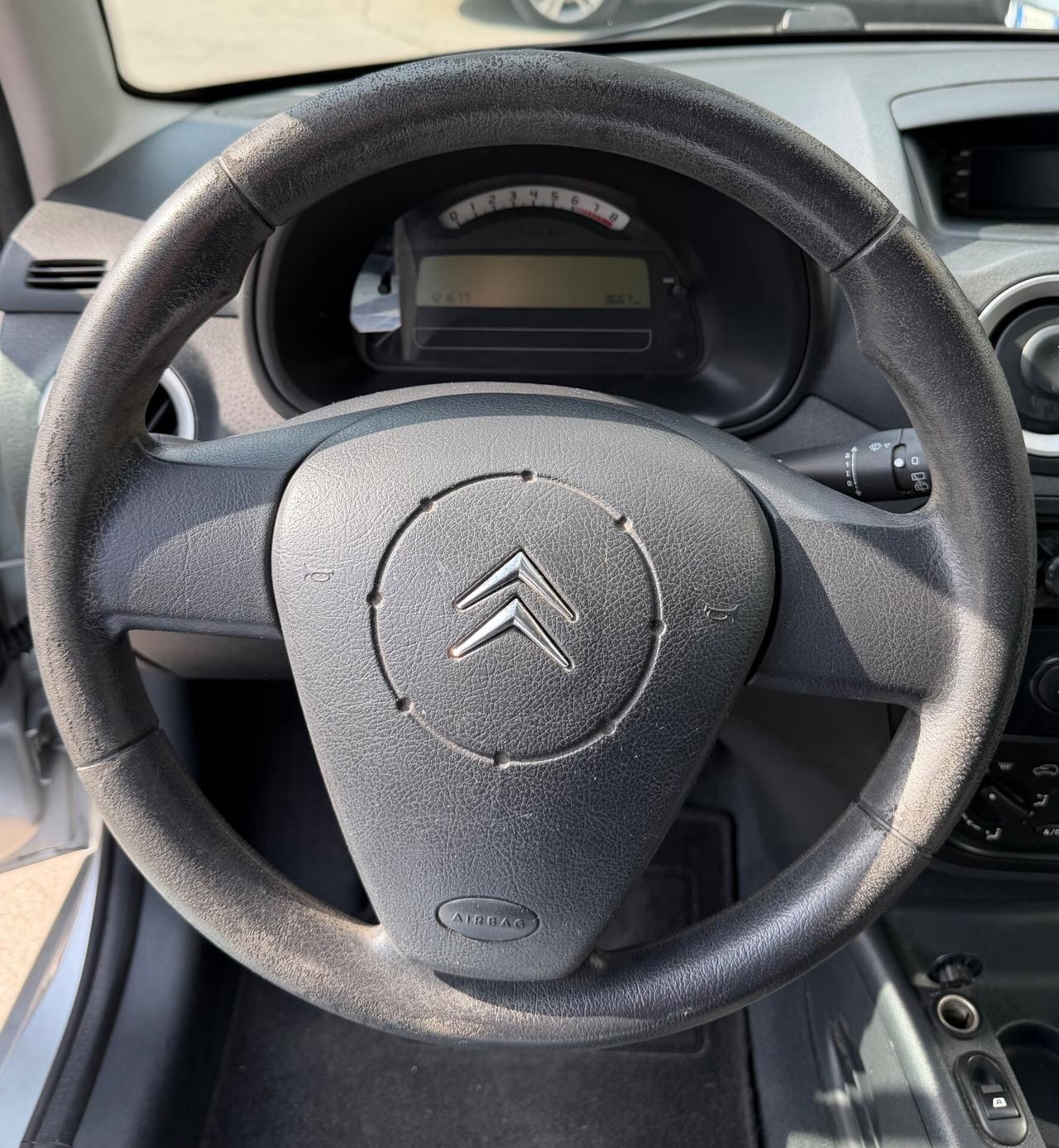 Citroen C3 1.4- Benz-Metano revisionato-Neopatentati-garanzia