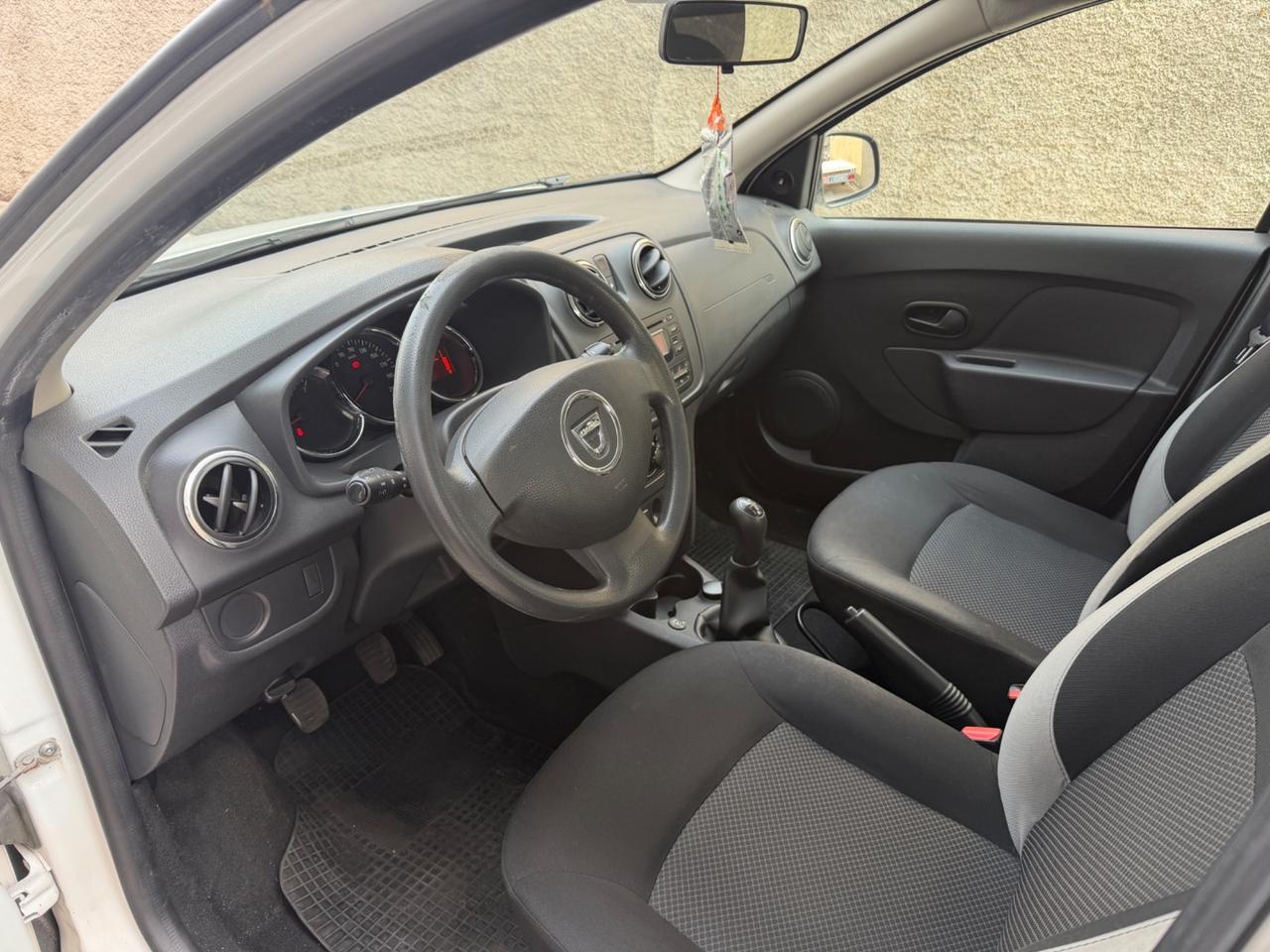 DACIA SANDERO 1.2 BENZ EURO5B -GPL 2035 UNI PROP