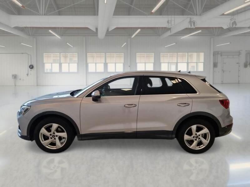 Audi Q3 35 TDI S tronic Business Advanced