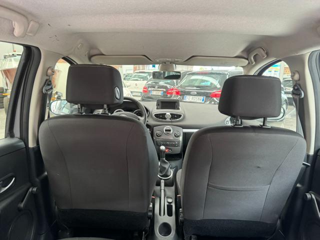 RENAULT Clio 1.2 16V SporTour Dynamique