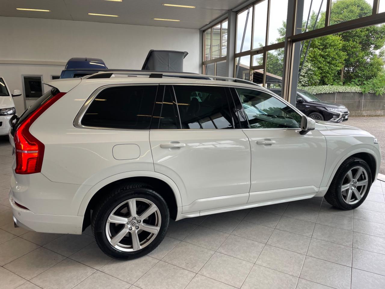 Volvo XC 90 XC90 D5 AWD Geartronic Momentum