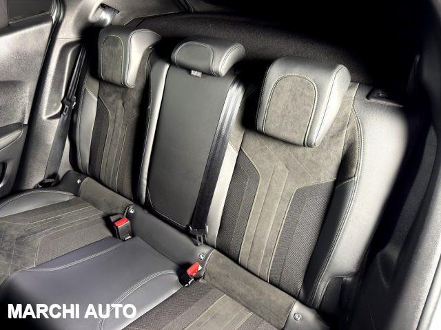 PEUGEOT 2008 BlueHDi 130 S&S EAT8 GT Pack