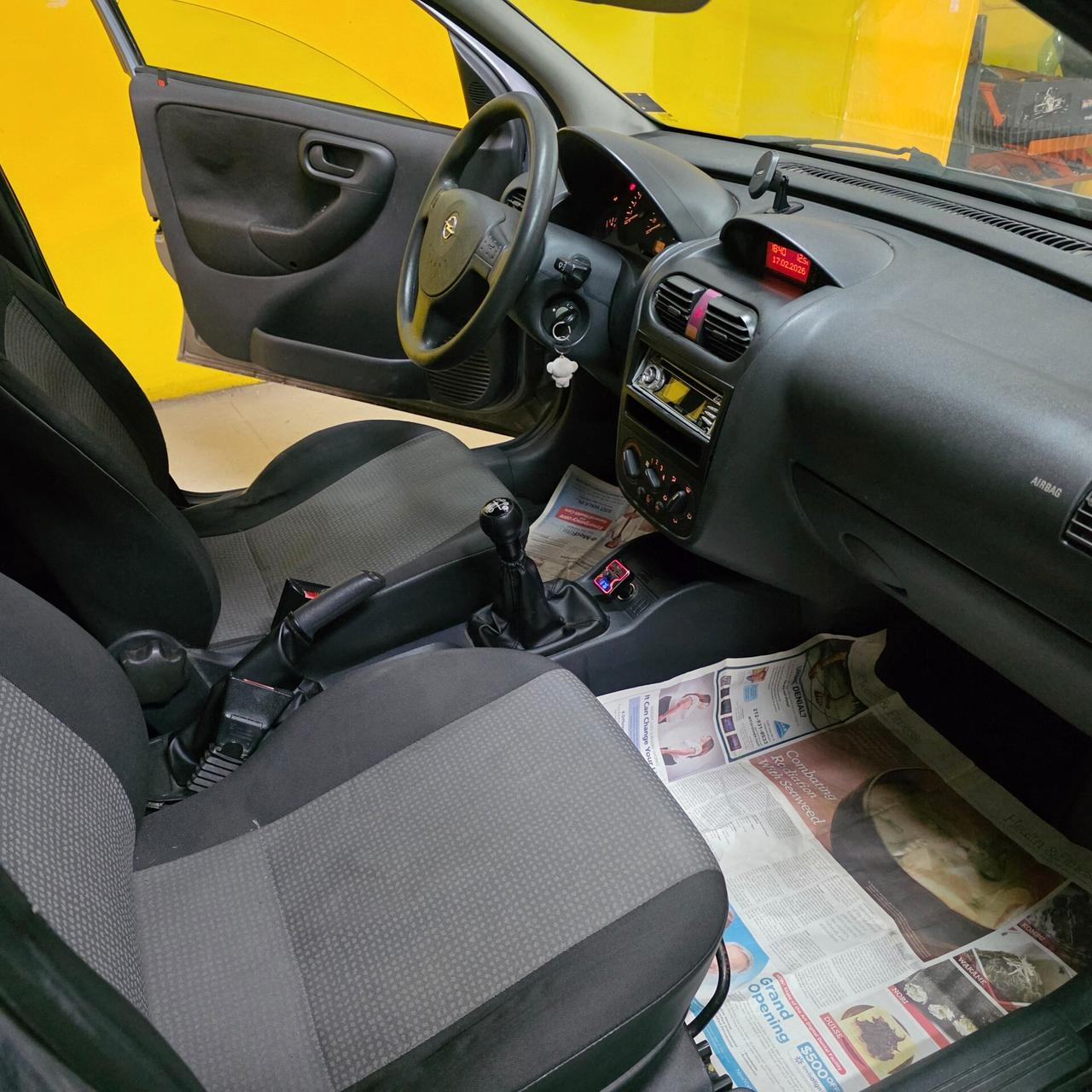 Opel Corsa 1.0i 12V cat 5 porte Club