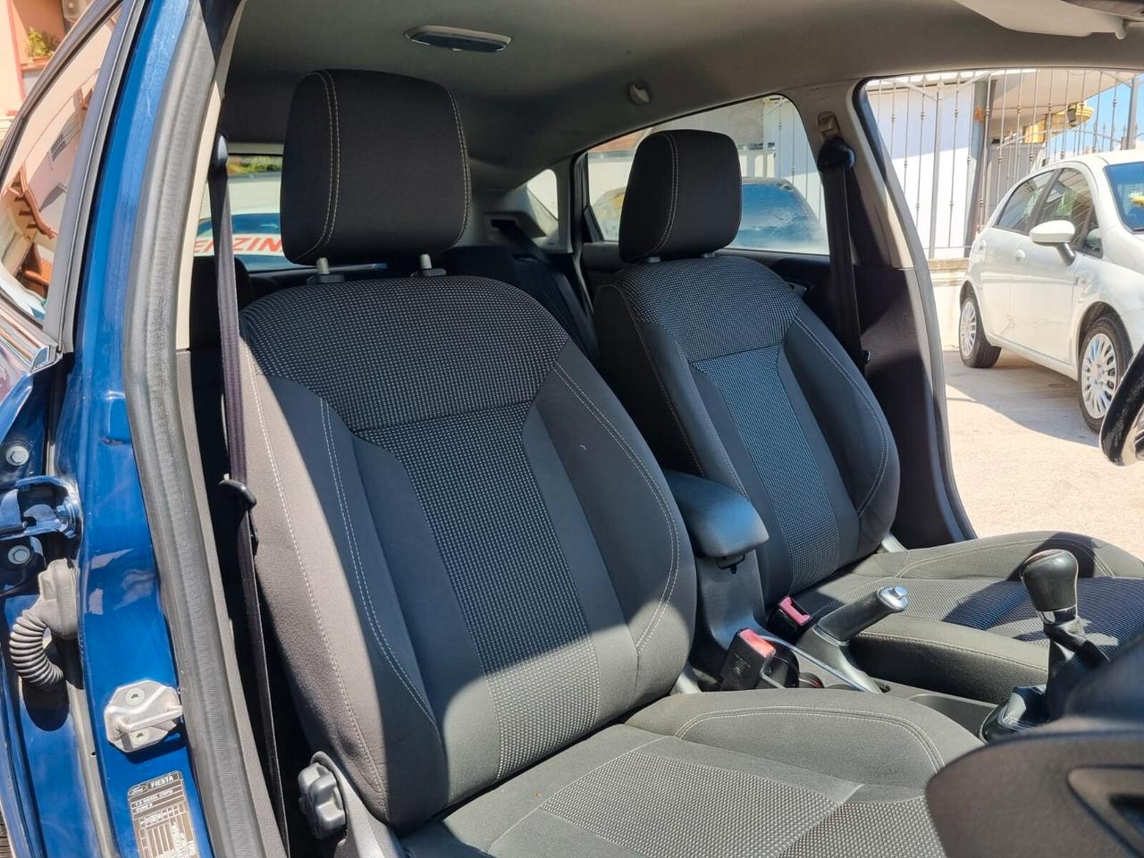 Ford Fiesta 1,5 Diesel Titanium Garantita 12 Mesi
