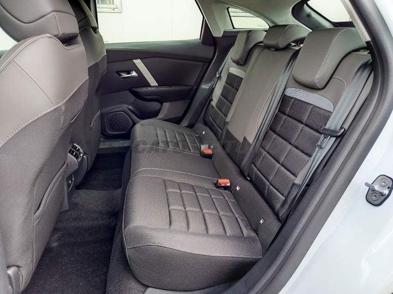 Citroën C4 C4 1.2 puretech Plus s&s 130cv eat8