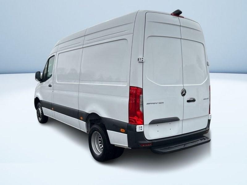 Mercedes-Benz Sprinter 419 CDI F 37/35