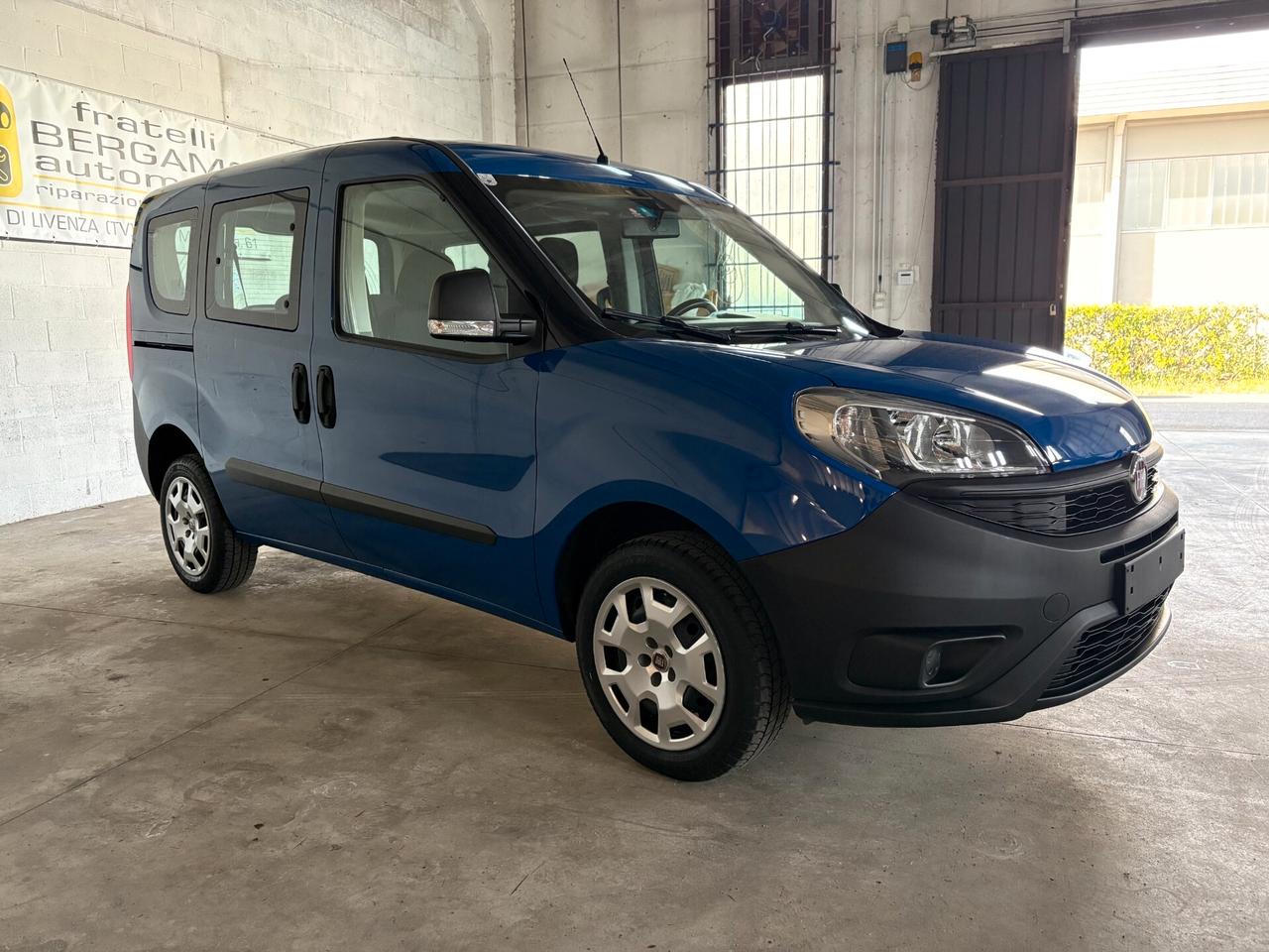 Fiat Doblò 1.4 16v 95Cv AUTOVETTURA