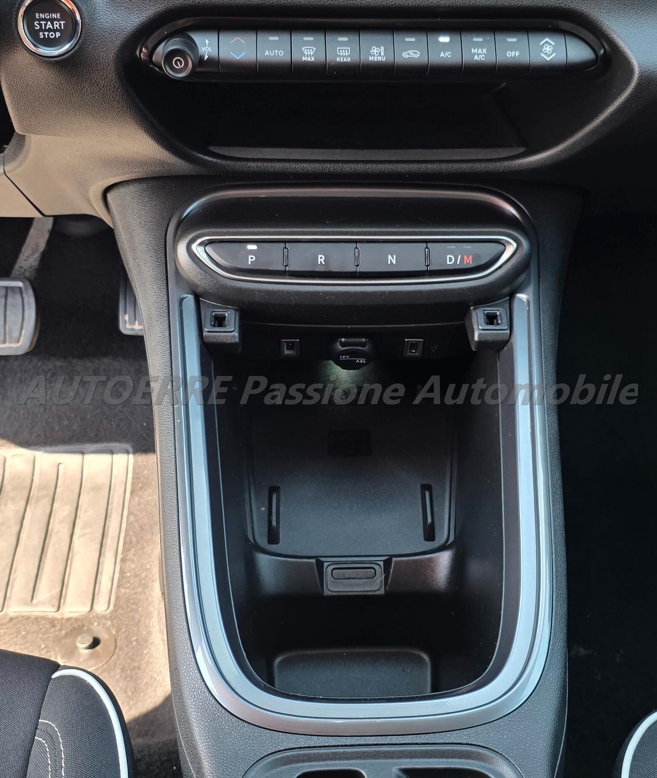 Fiat 600 Hybrid 145 CV DCT MHEV La Prima