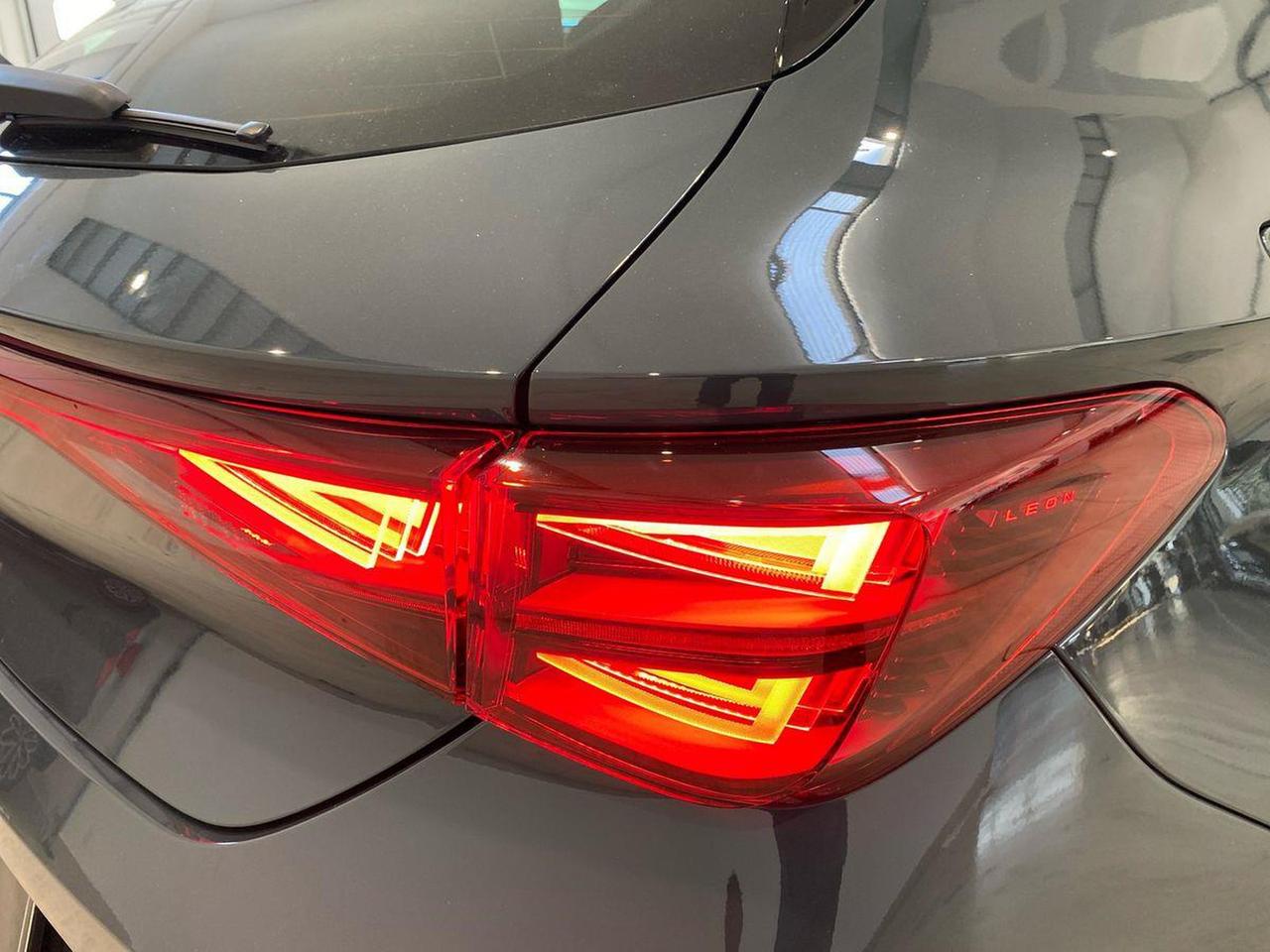 Cupra Leon 1.5 e-hybrid 204cv dsg