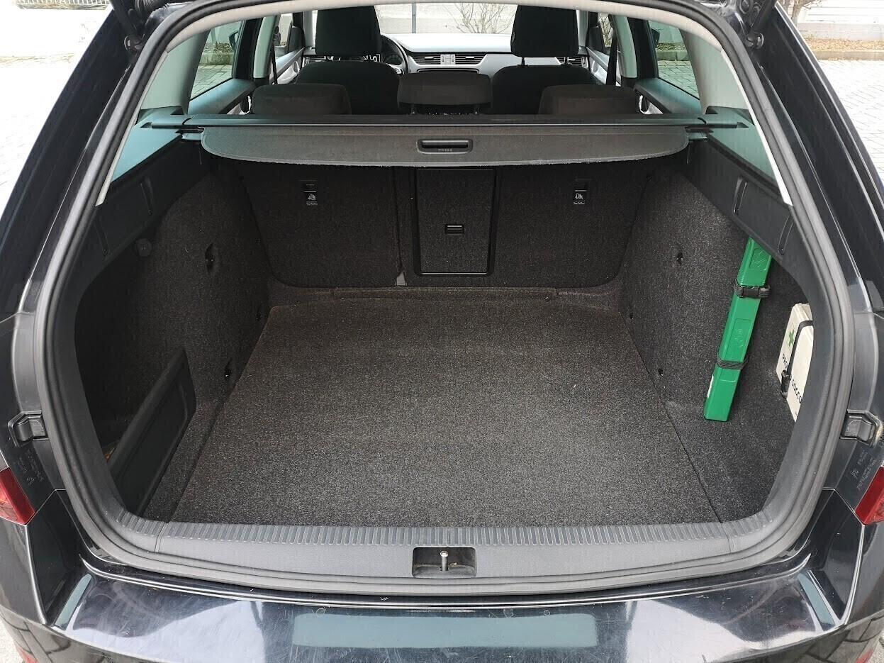 Skoda Octavia 1.6 TDI CR 115 CV DSG Wagon Executive