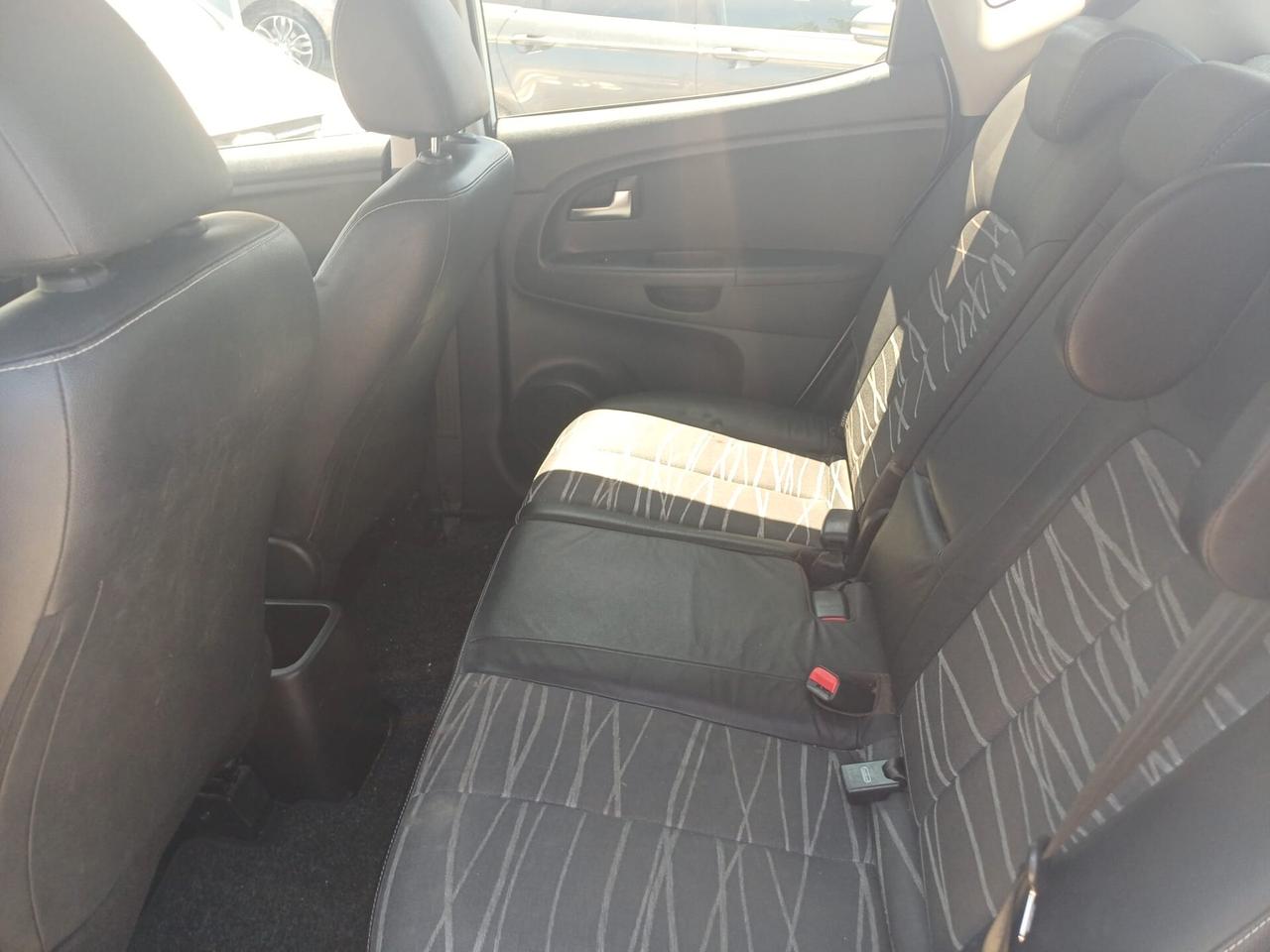 Kia Venga 1.4 CRDi 90 CV S&S High Tech