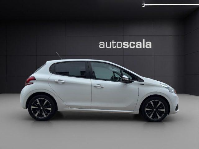 PEUGEOT 208 1° serie BlueHDi 100 S&S 5 porte Signature