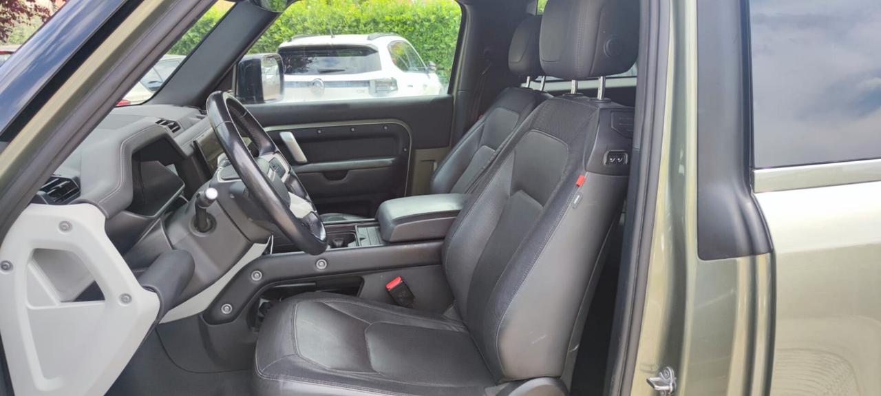 Land Rover Defender 90 3.0D I6 250 CV AWD Auto X-Dynamic SE