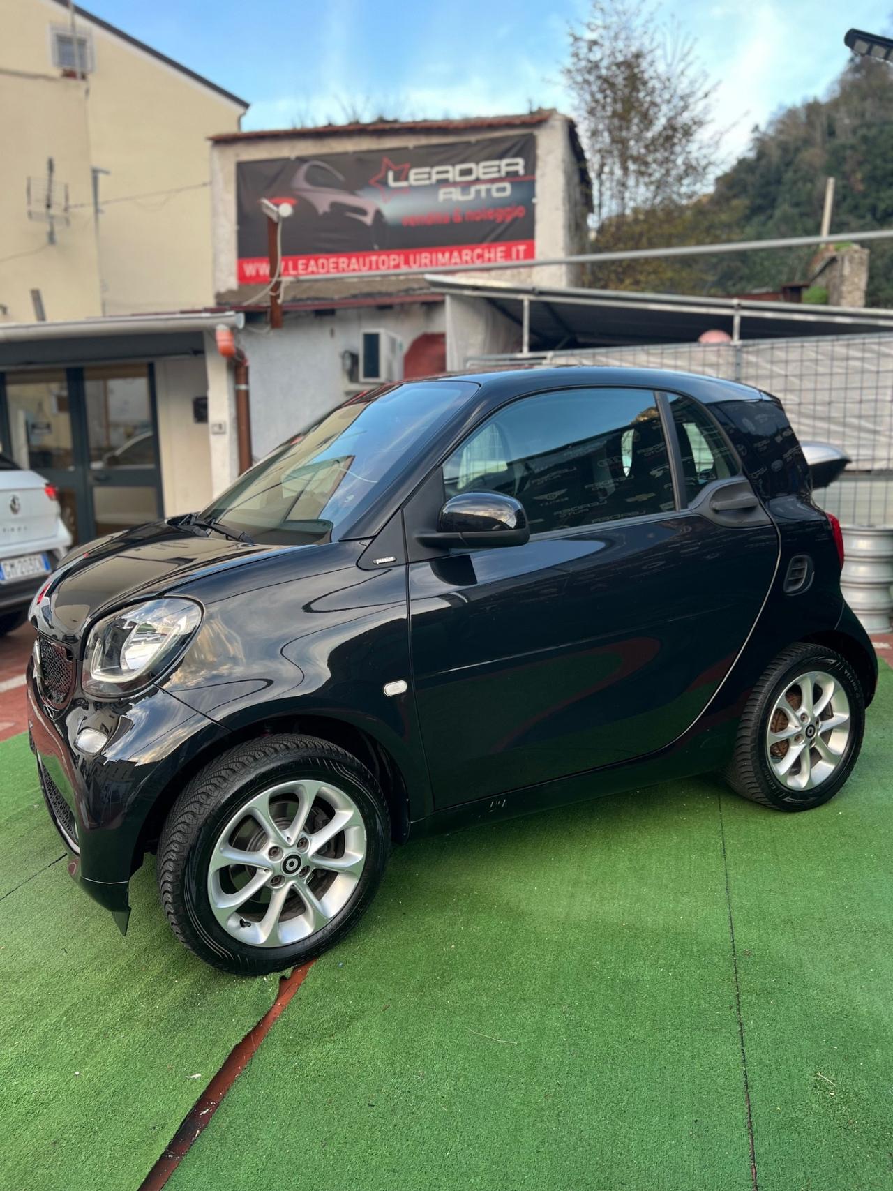 Smart ForTwo 1.0 71cv Navi - Bracciolo - Tetto Panoramico