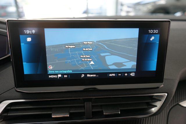 PEUGEOT 3008 BlueHDi 130 S&S EAT8 Active Business