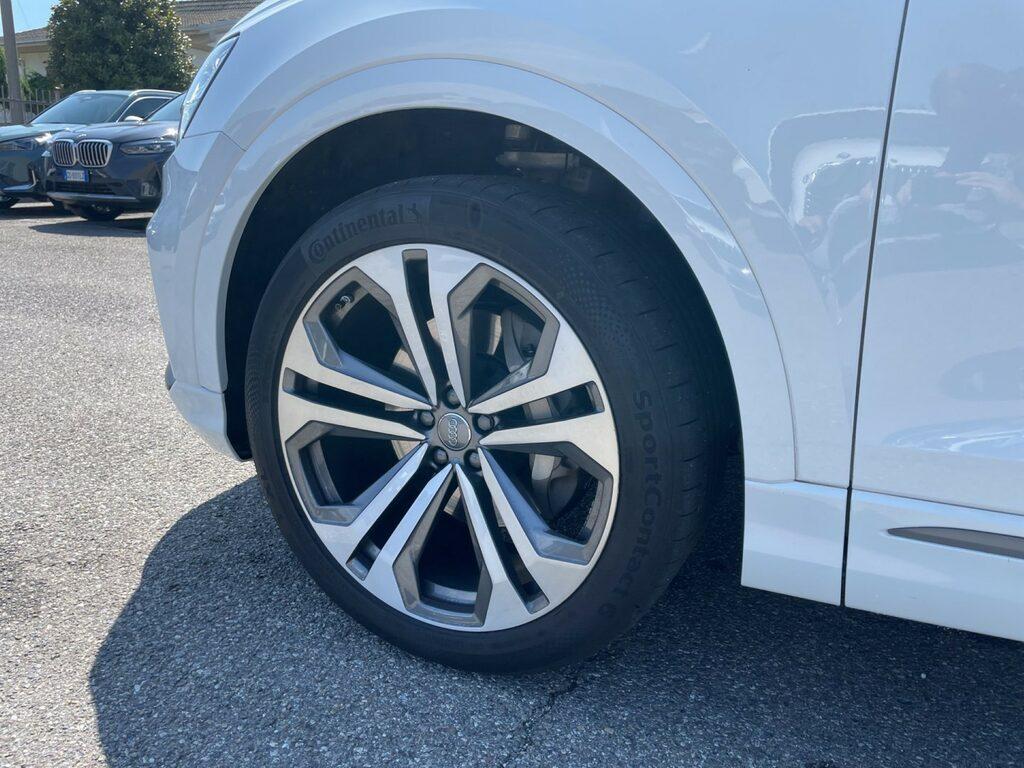 Audi Q8 50 3.0 TDI mHEV Sport Quattro Tiptronic