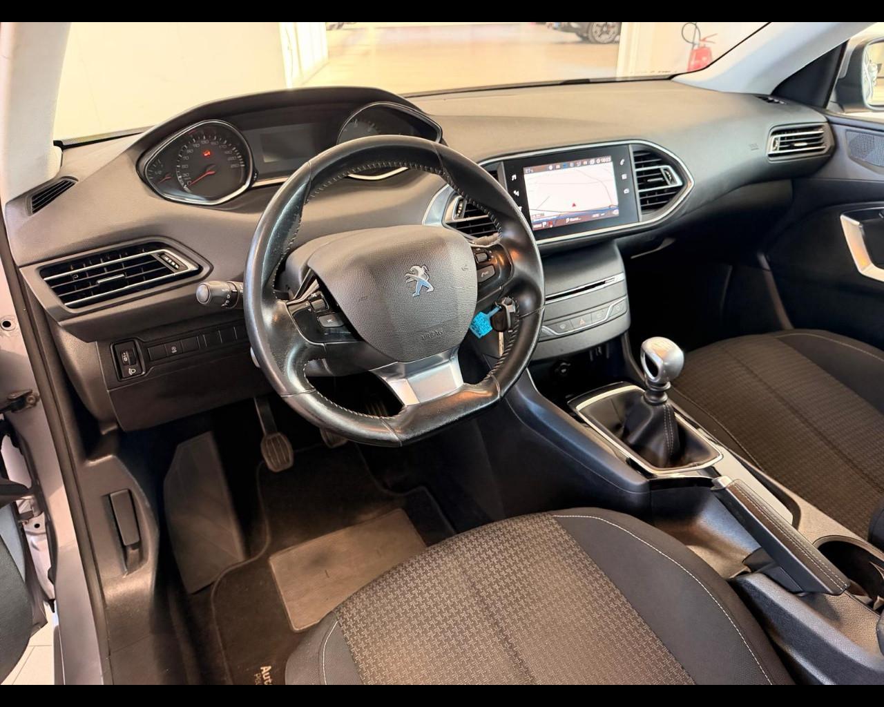 PEUGEOT 308 2ª serie - 308 BlueHDi 100 S&S Business