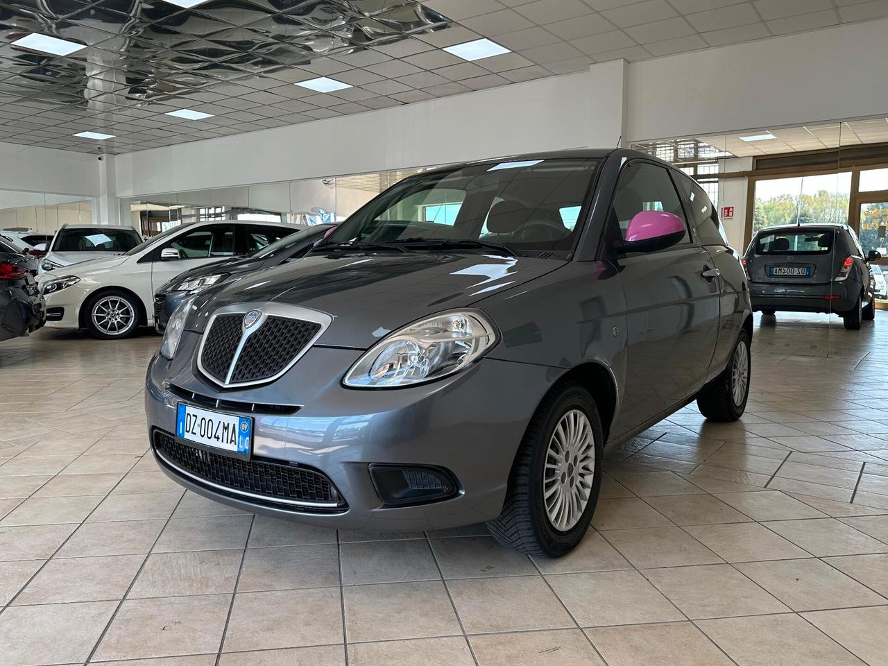 Lancia Ypsilon 1.2 Versus
