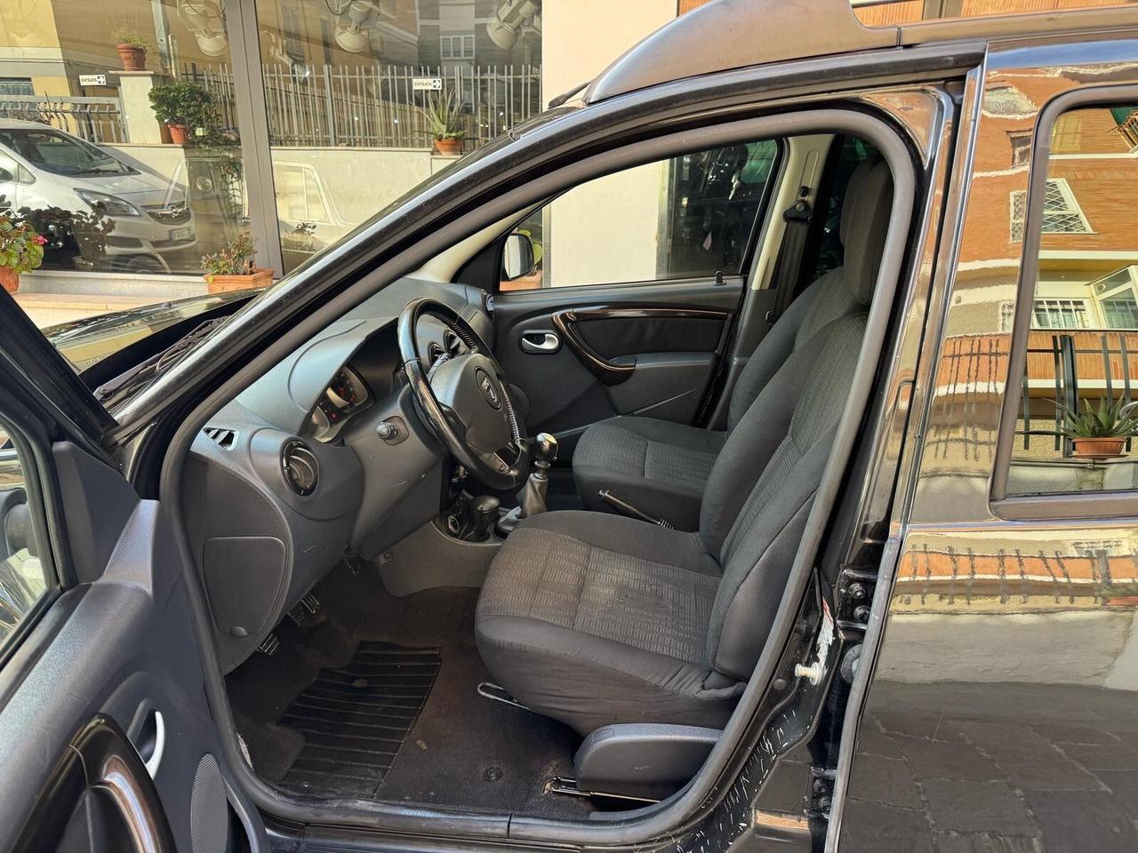 Dacia Duster 1.5dci 110cv 4x4 Laureate OK NEOP.