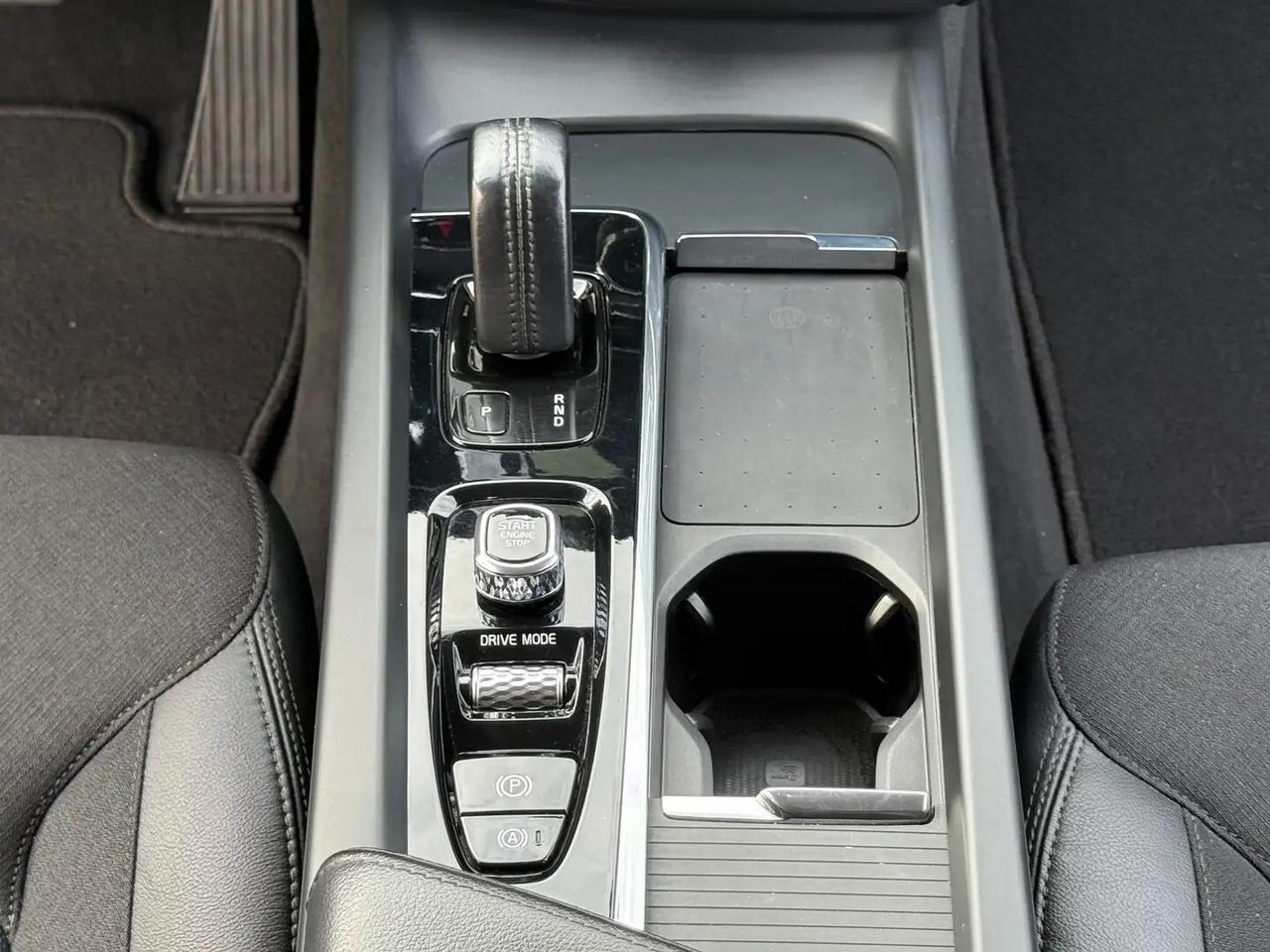 Volvo XC 60 XC60 B4 (d) R-design