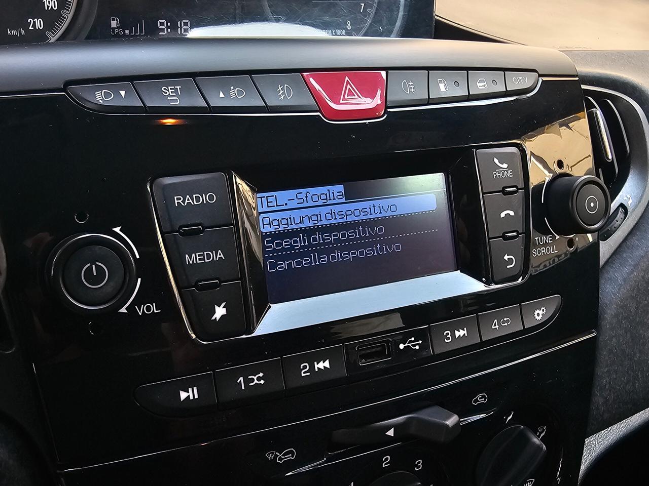 Lancia Ypsilon 1.2 GPL Ecochic Elefantino Blu 5P