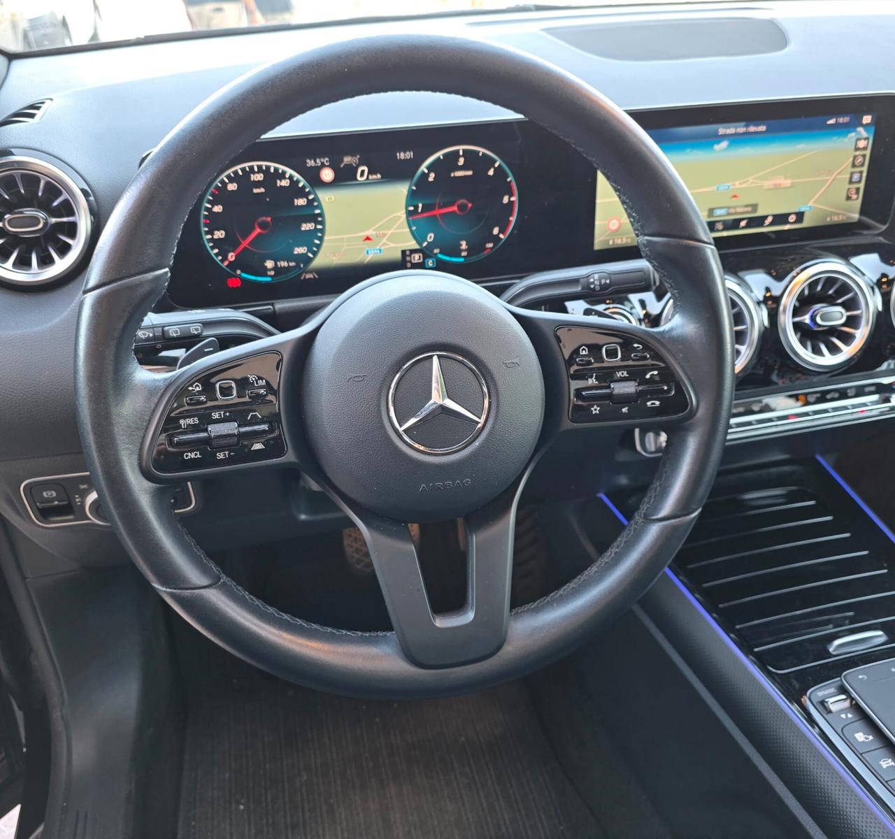 Mercedes-benz GLA 200 d Automatic 4Matic Premium#LED#PELLE#TETTO#VIRTUAL#CAM