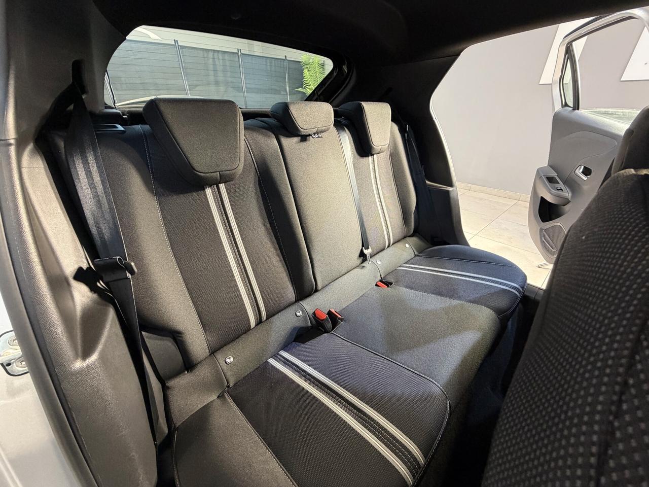 Opel Corsa Hybrid 110 CV aut. GS